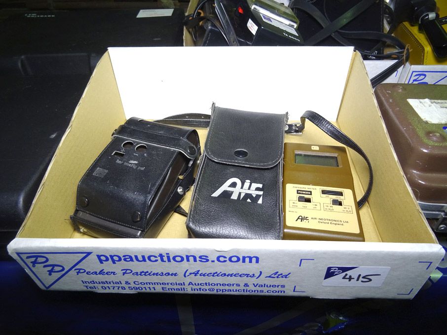 RS 612-798 handheld manometer, Air Neotronics PDM2...