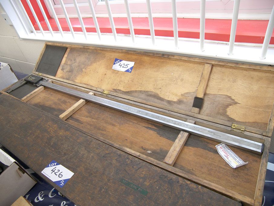 1000mm digital vernier caliper in wooden case - Eq...
