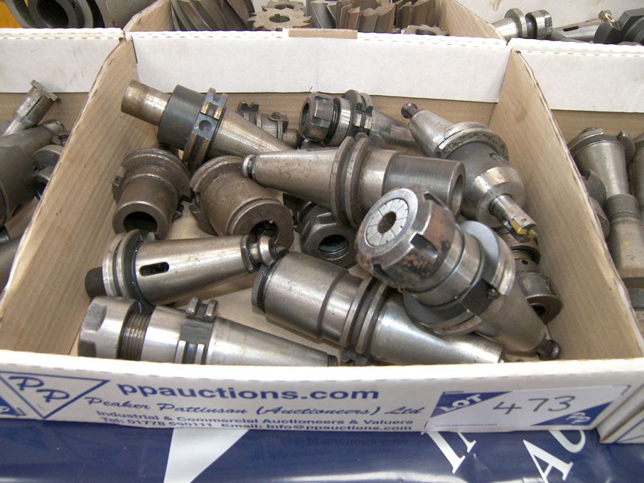 Qty various 40 int taper tool holders as lotted -...