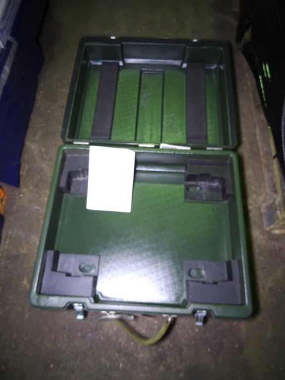 Green plastic test set carry case, 600x500x250mm a...