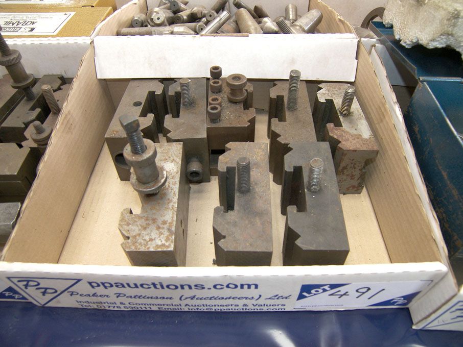 Qty S3 quick change tool holders - Equipment locat...