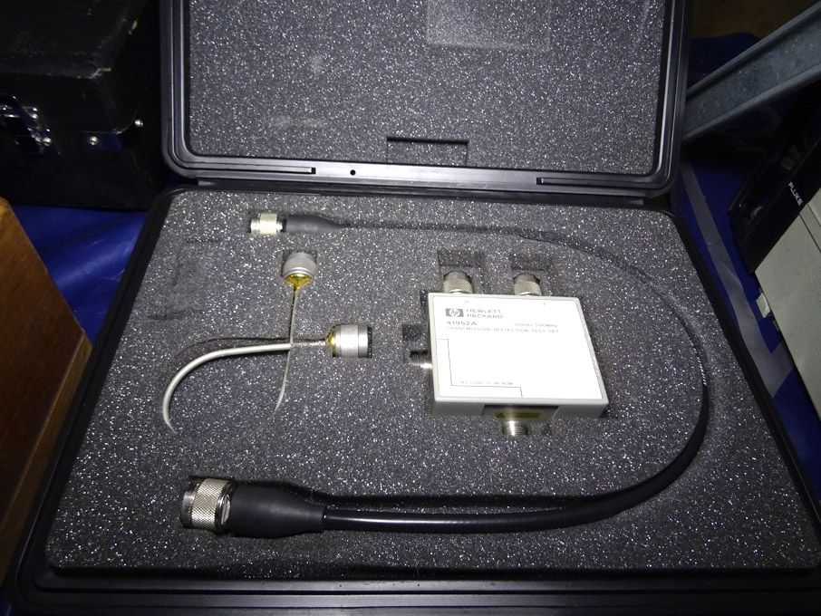 HP 41952A Transmission / Reflection test set in ca...