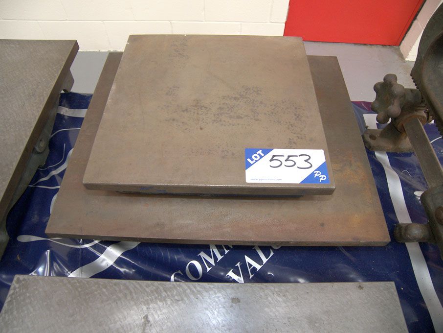 450x380mm CI surface plate & 300x300mm CI surface...