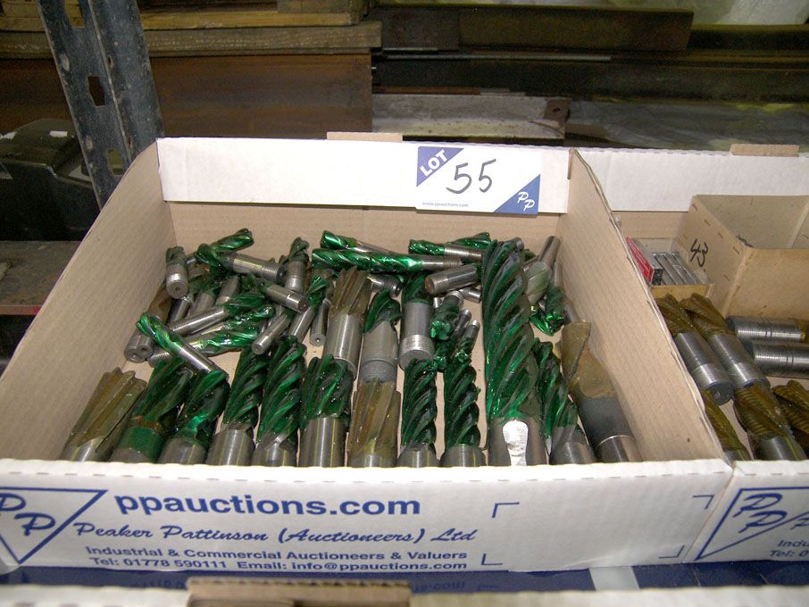 Qty HSS end mills to 32mm approx - Equipment locat...