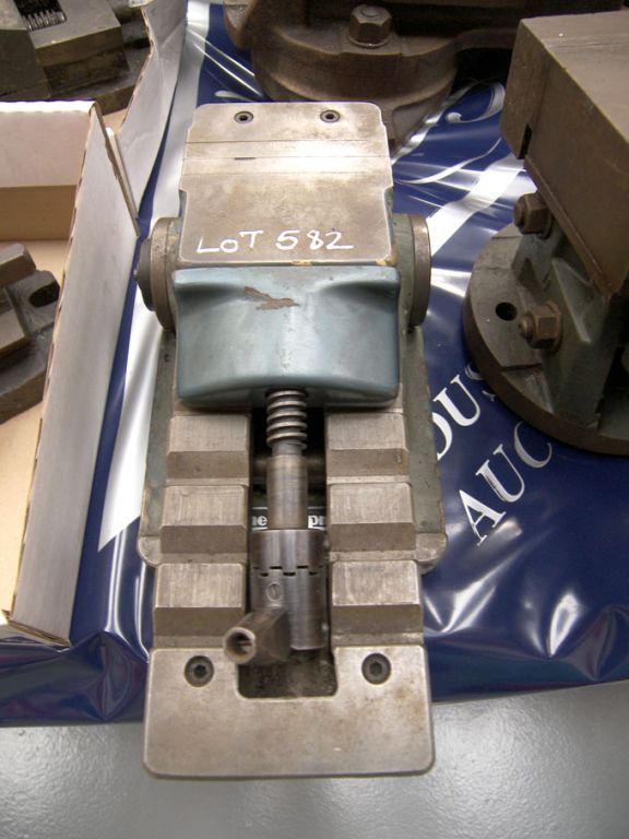 Jones & Shipman 100mm sine vice - Equipment locate...