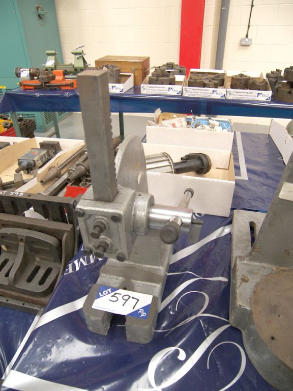 Similar 4" throat lever press - Equipment located...