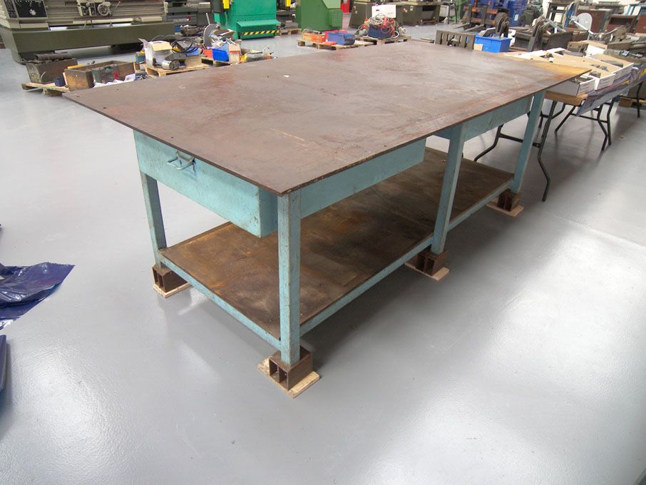 2500x1300mm heavy duty metal table with 2x built i...
