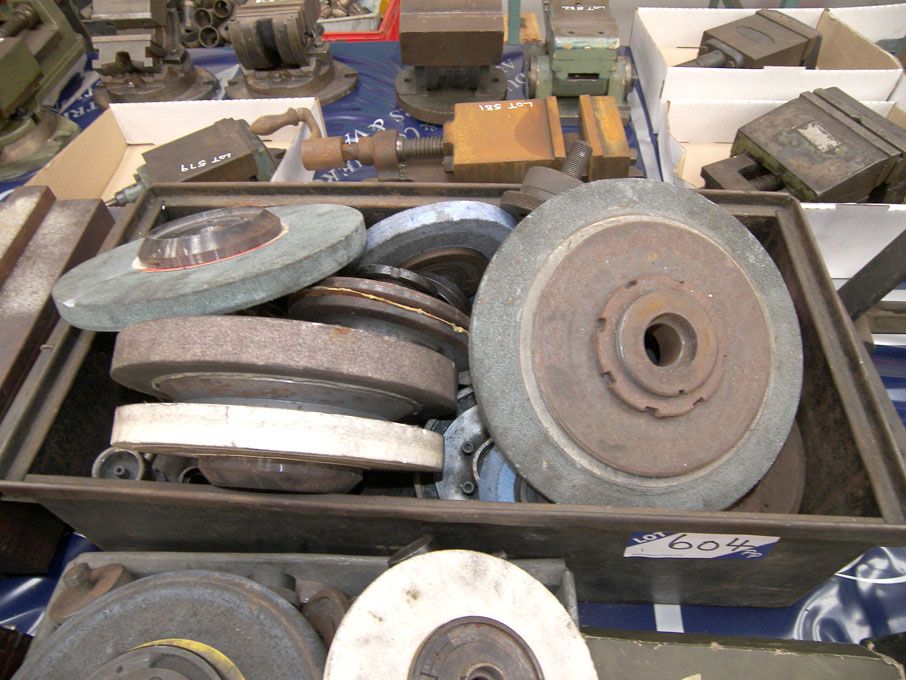 Qty Jones & Shipman centre wheel mounts - Equipmen...
