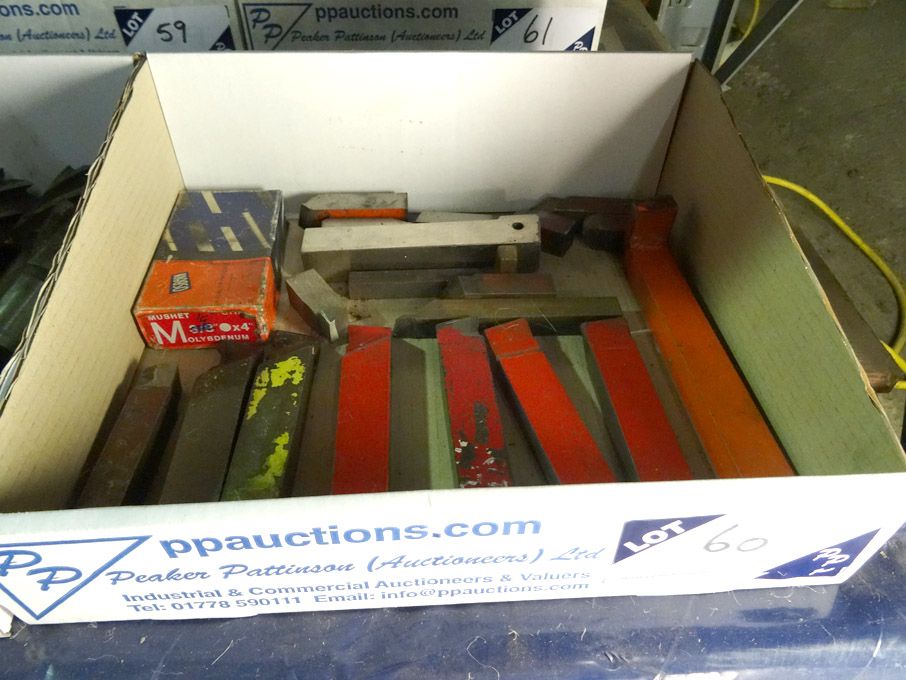 Qty various turning bars - lot located at: Aunby,...