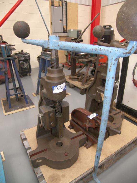 Norton 6S heavy duty flypress, 6" throat - Equipme...