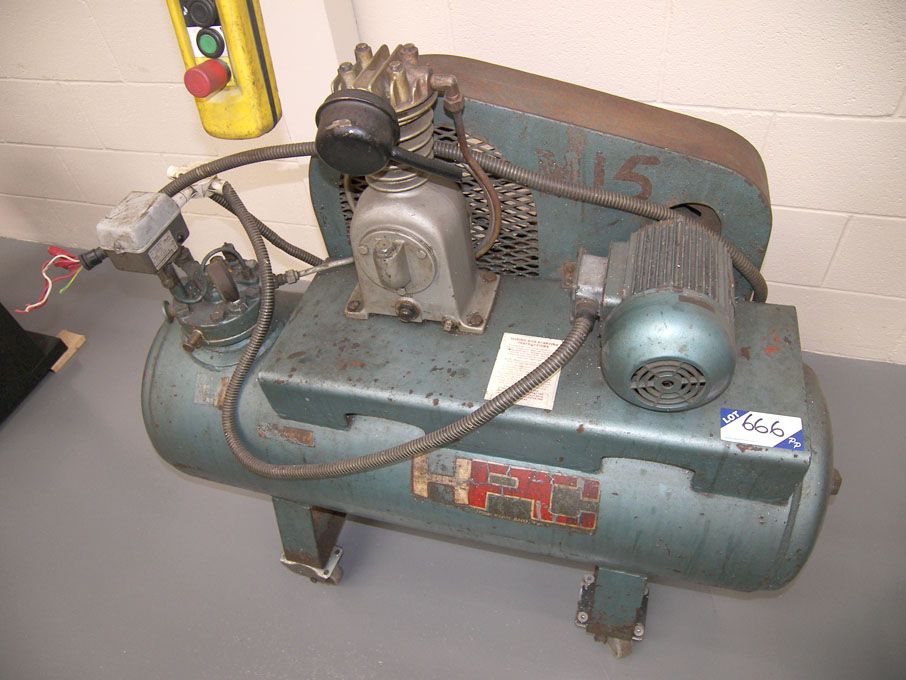 HPC compressor on air receiver, 1.1kW @ 2580rpm mo...