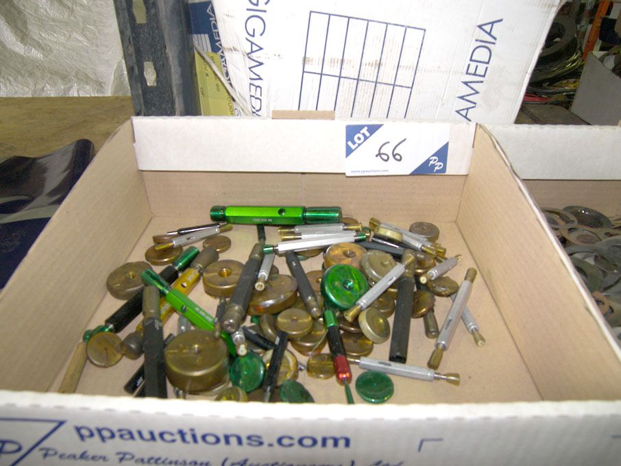 Qty various metric screw gauges (unused) - Equipme...