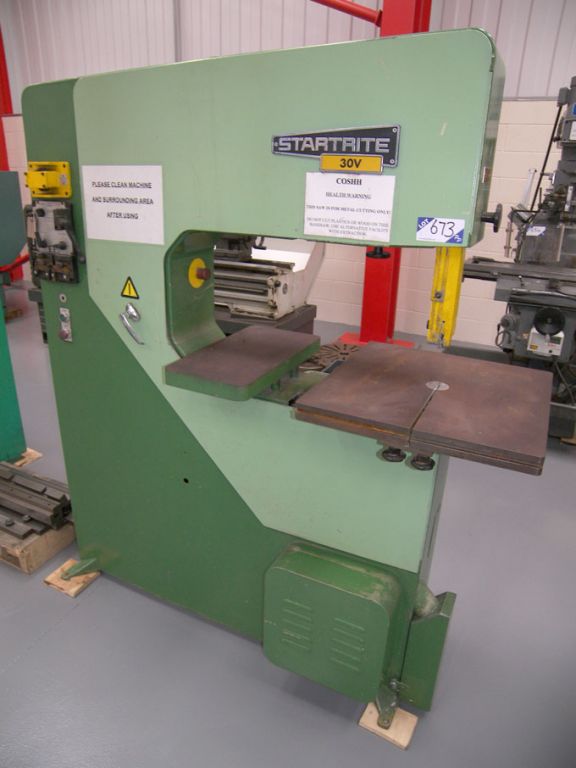 Startrite 30V vertical bandsaw, 30" throat, 21x21"...