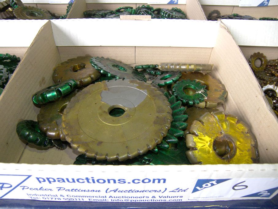 Qty HSS convex cutters to 150mm approx - Equipment...