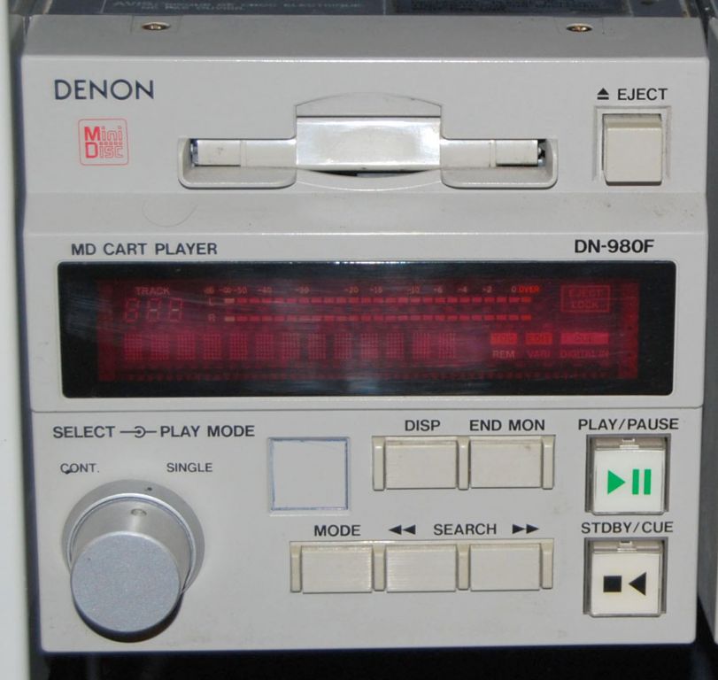 DENON DN-980F professional studio minidisc player...