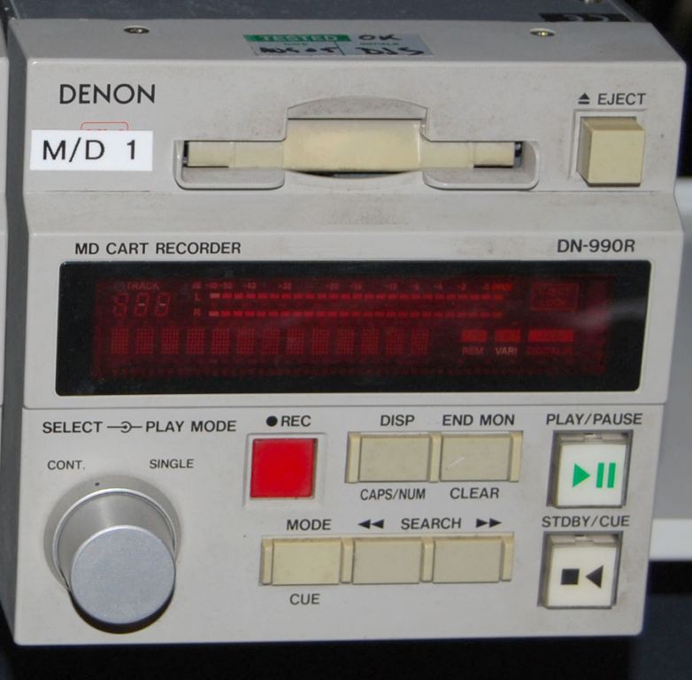 DENON DN-990R professional studio minidisc recorde...