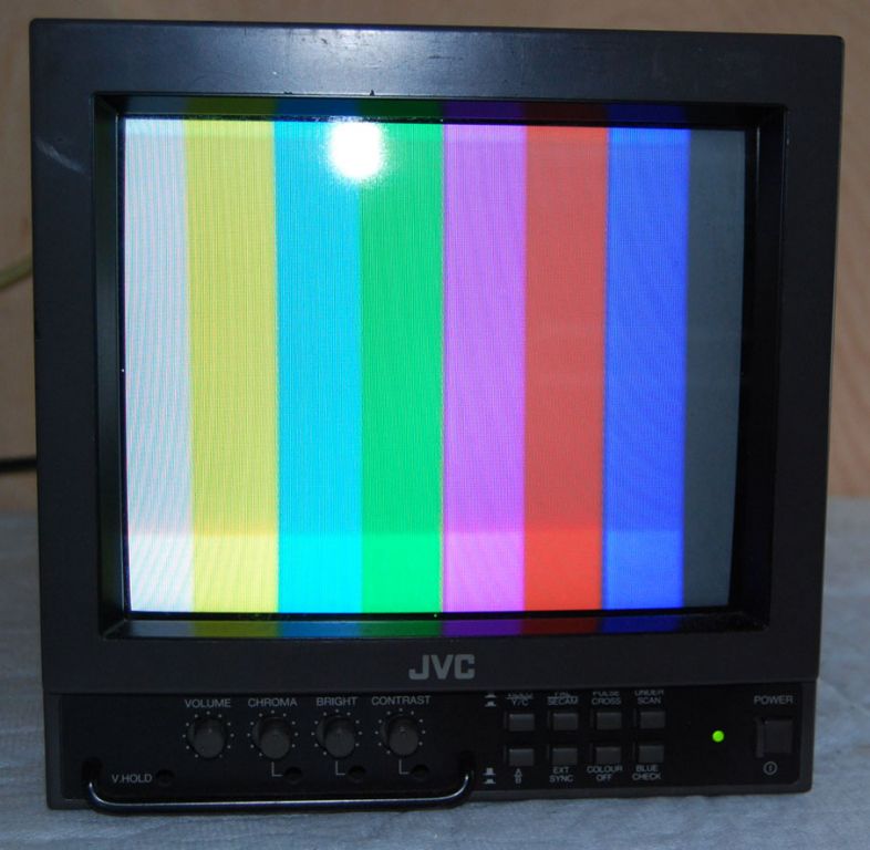 JVC TM-1000PS 9" colour monitor (Packaging & Ship...