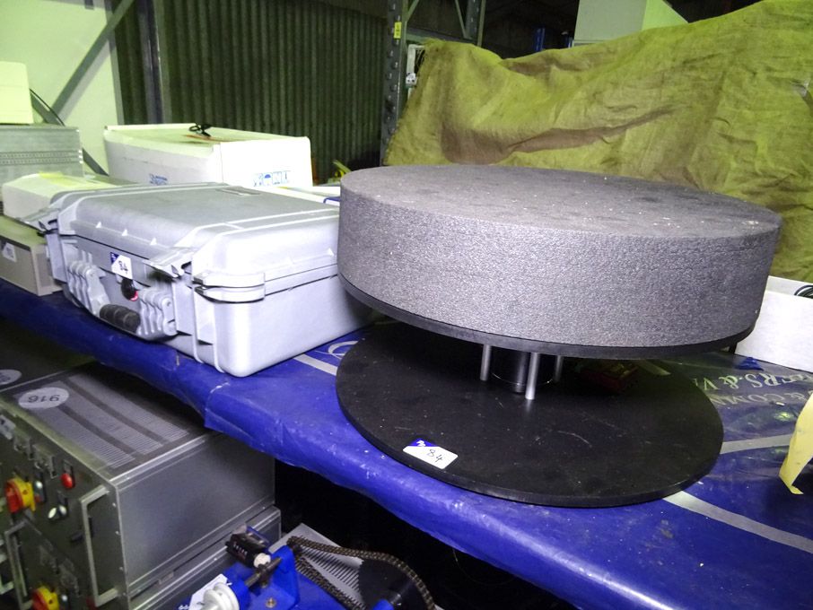 Voyantic 500mm dia turntable with hand carry kit i...