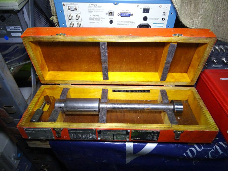 Steel inspection tool in wooden case - lot located...