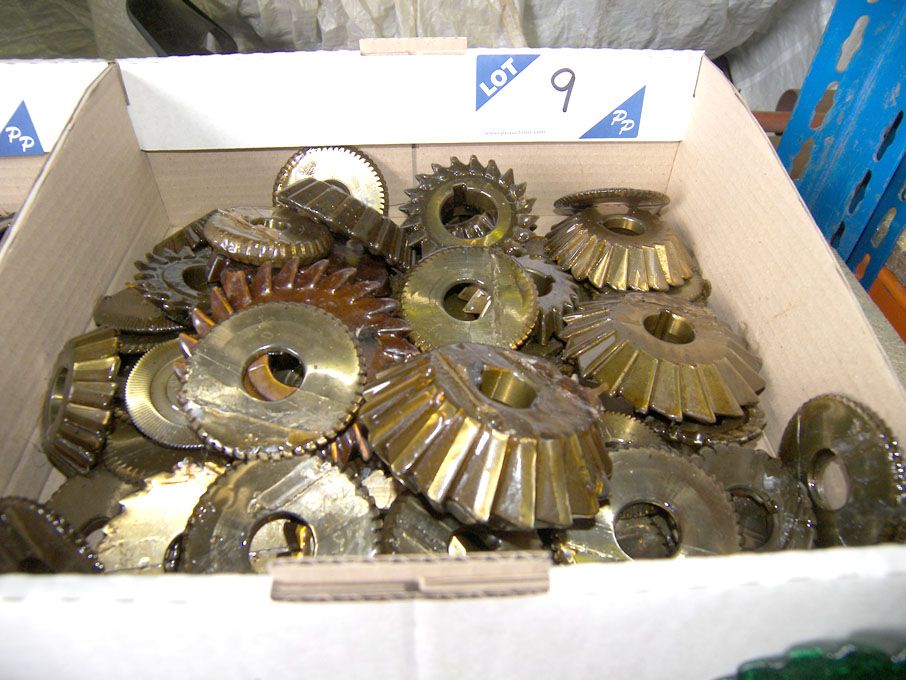 Qty HSS angle cutters to 100mm approx - Equipment...