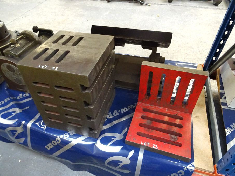 12x10x9" 'T' slotted CI cube, 9x9" CI angle plate