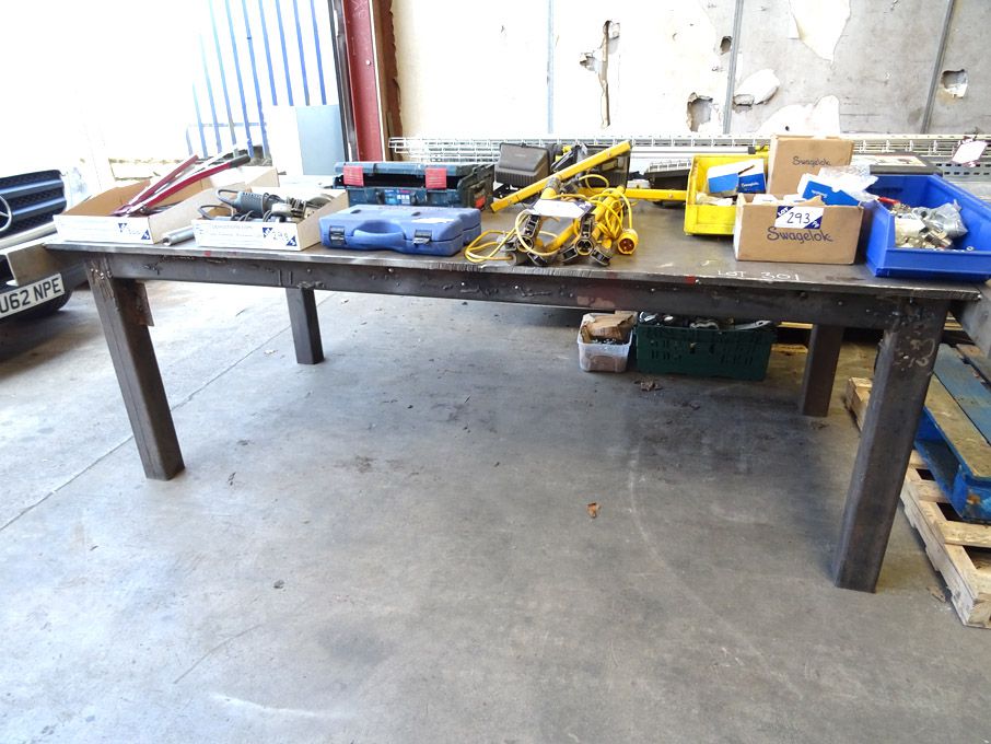 2600x1400mm steel welding bench