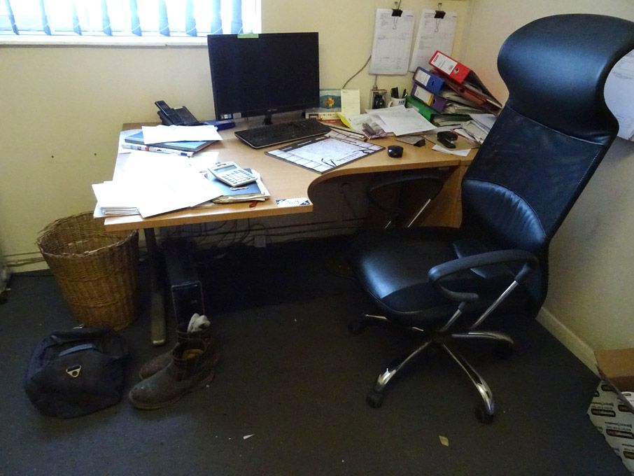 1300x1050mm L-shaped maple office desk, 3 drawer p...