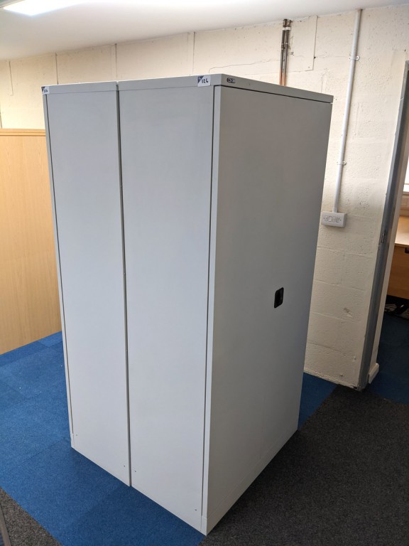 2x grey metal storage cupboards, 960x410x1830mm hi...