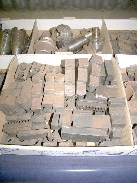 Qty various chuck jaws & tool holders in 2 boxes -...
