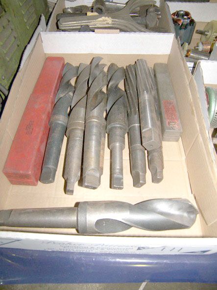 Qty HSS taper shank twist drills, reamers to 40mm...