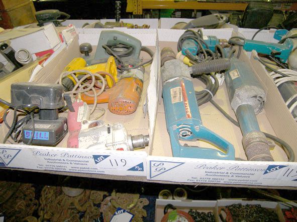 Qty Bosch, Wolf etc drills, planer, grinders etc -...