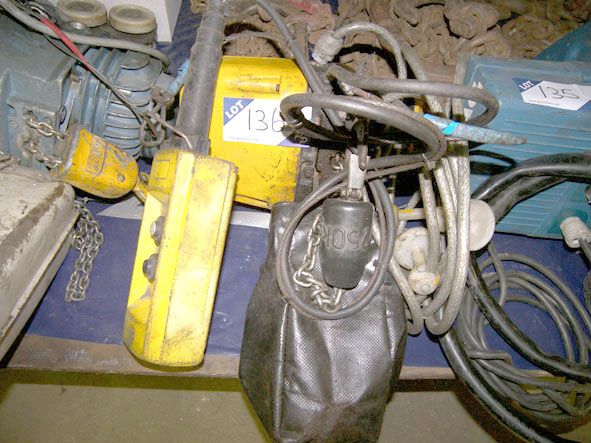 Morris 250kg electric chain hoist, pendant control...