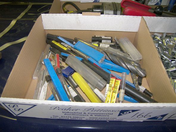 Qty HSS end mills, slot drills to 20mm approx - Lo...