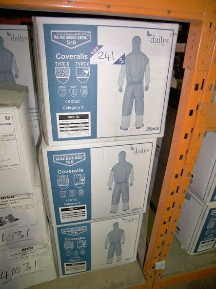 Macrocool Type 5 & 6 coveralls, 75x XL - Located...
