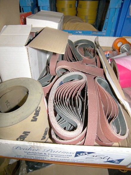 Qty 3M etc linisher belts, sand paper etc - Locate...
