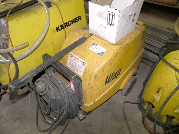 WAP SC702 steam cleaner (spares or repair) - Locat...