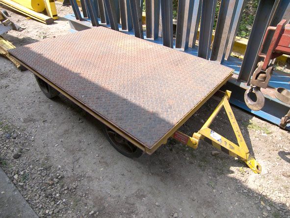 1800x1200mm twin axle towable trailer, 3 tom SWL -...