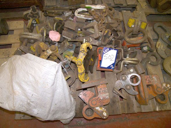 Qty cable roller clamps, hooks etc on pallet - Loc...