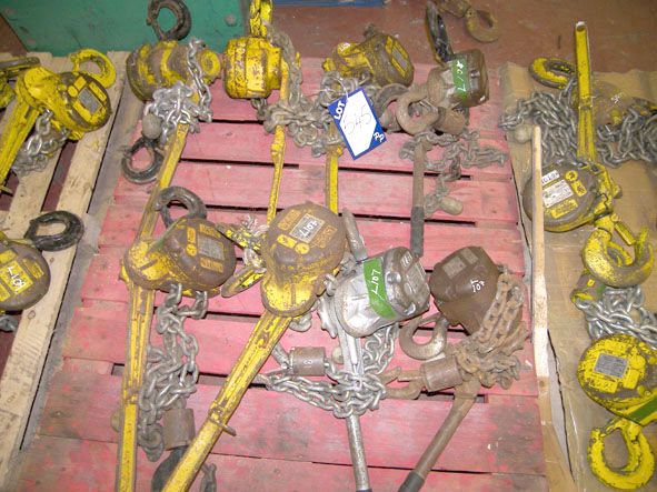8x Yale 3 ton swl manual block & tackle pulleys (t...