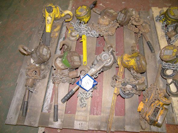 8x Yale 3 ton swl manual block & tackle pulleys (t...