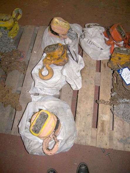 2x Yale & Prolift 3 ton swl manual chain hoists -...