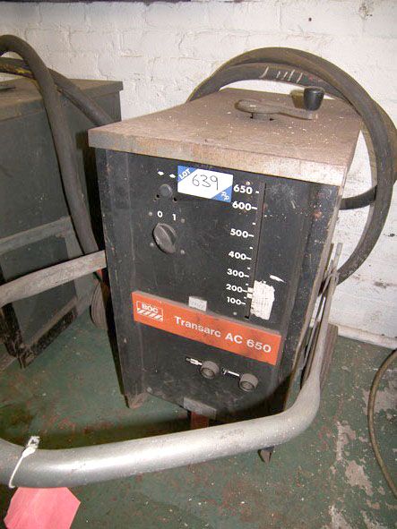 BOC Transarc AC650 welder, 650A - Located at BAE S...