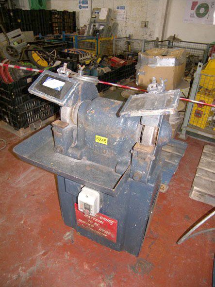 Union 10" heavy duty double ended grinder - Locate...