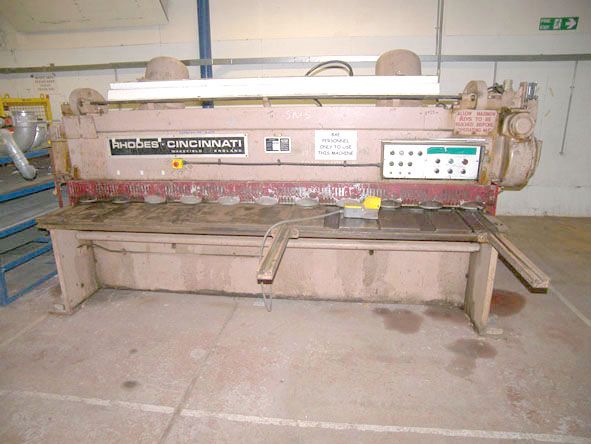Rhodes Cincinnati 18x10 powered guillotine, 10ft x...