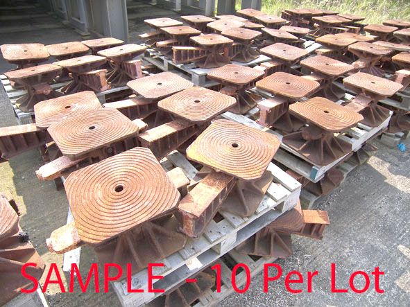 10x Hale wedges, 350x350mm platform - Located at B...