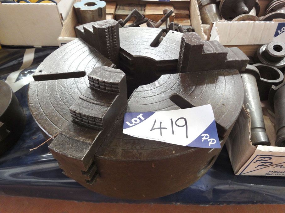 300mm 3 jaw chuck & 150mm 3 jaw chuck - Lot Locat...