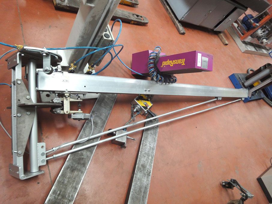Schmidt handling TransRapid girder mounted swing j...
