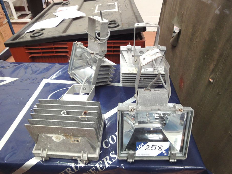 4x Sill aluminium body halogen flood lights, 110v-...