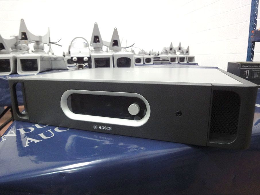 2x Bosch Plena LBB4402/00 analogue audio expanders...