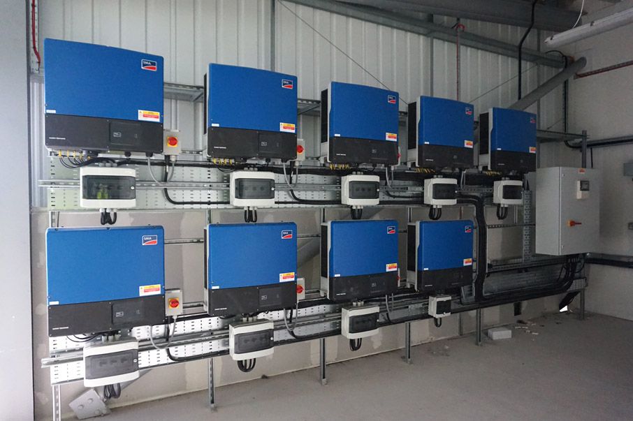 9x SMA Solar Technology AG Sunny Tripower DC inver...